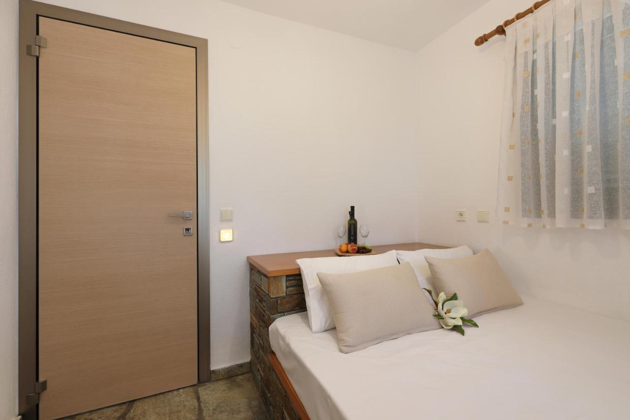 Maistrali Apartments Órmosz Panajász Kültér fotó